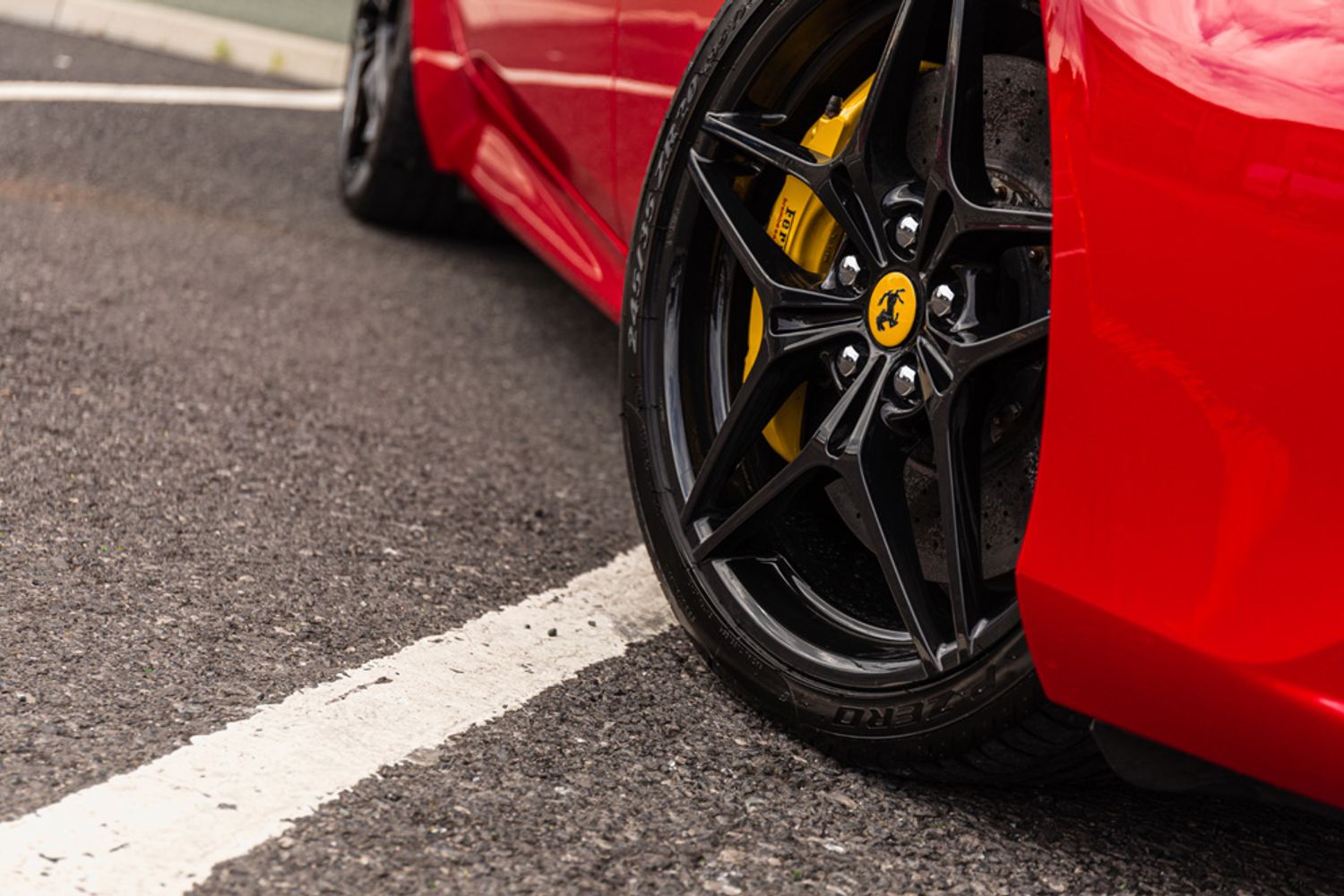 FERRARI CALIFORNIA CONVERTIBLE 3.9 DD 2DR SEMI AUTOMATIC