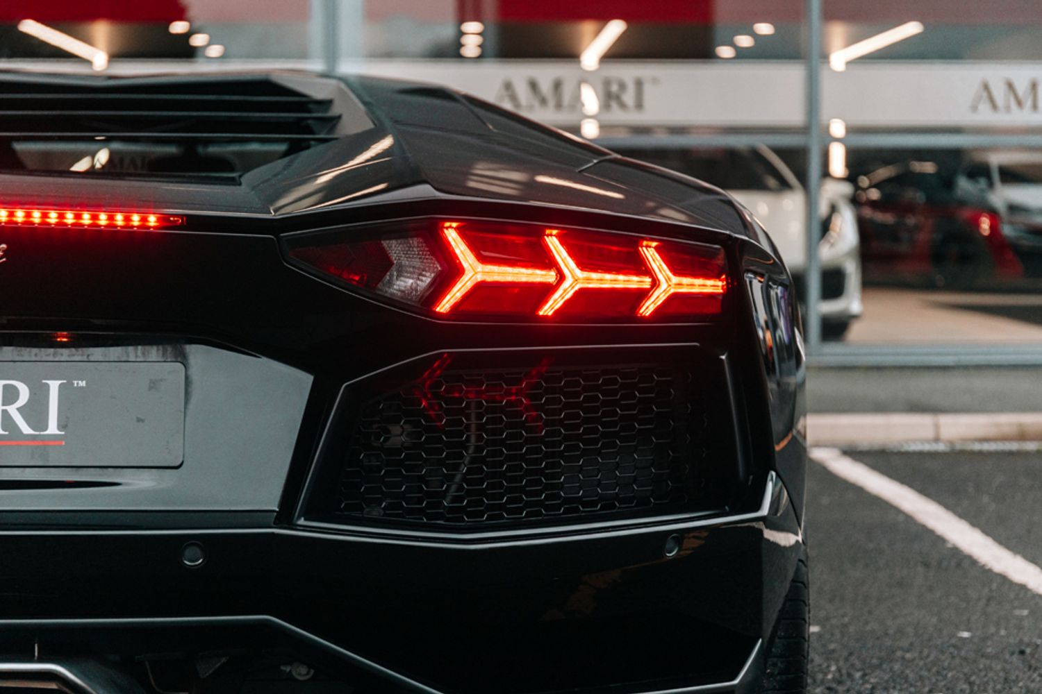 LAMBORGHINI AVENTADOR COUPE 6.5 V12 2DR SEMI AUTOMATIC