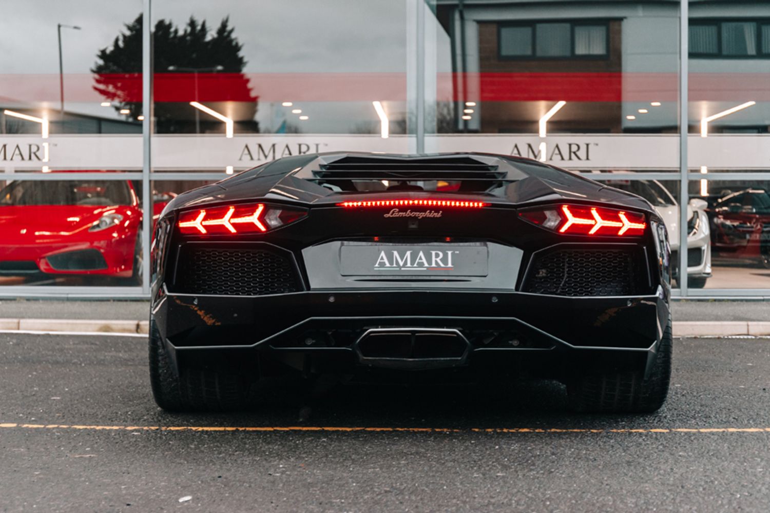LAMBORGHINI AVENTADOR COUPE 6.5 V12 2DR SEMI AUTOMATIC
