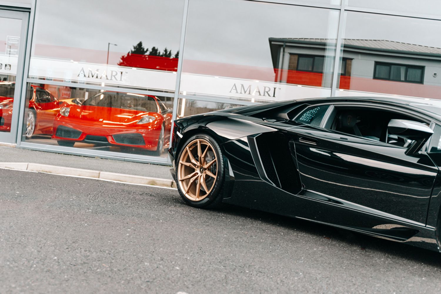 LAMBORGHINI AVENTADOR COUPE 6.5 V12 2DR SEMI AUTOMATIC