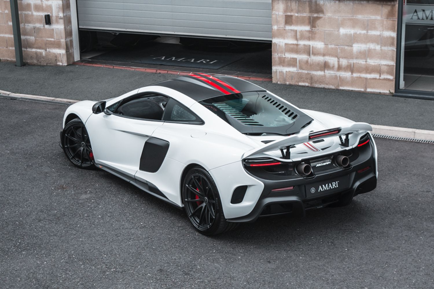 MCLAREN 675LT COUPE 3.8 V8 SSG 2DR SEMI AUTOMATIC