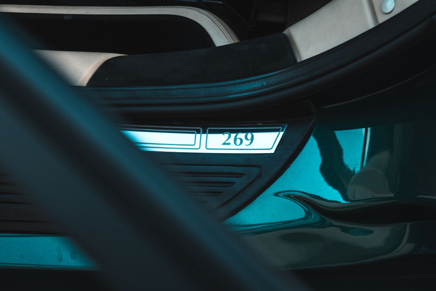 JAGUAR XJ220 COUPE 3.5 2DR