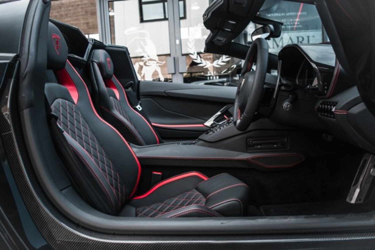 LAMBORGHINI AVENTADOR CONVERTIBLE 6.5 LP 740-4 S ROADSTER 2DR SEMI AUTOMATIC