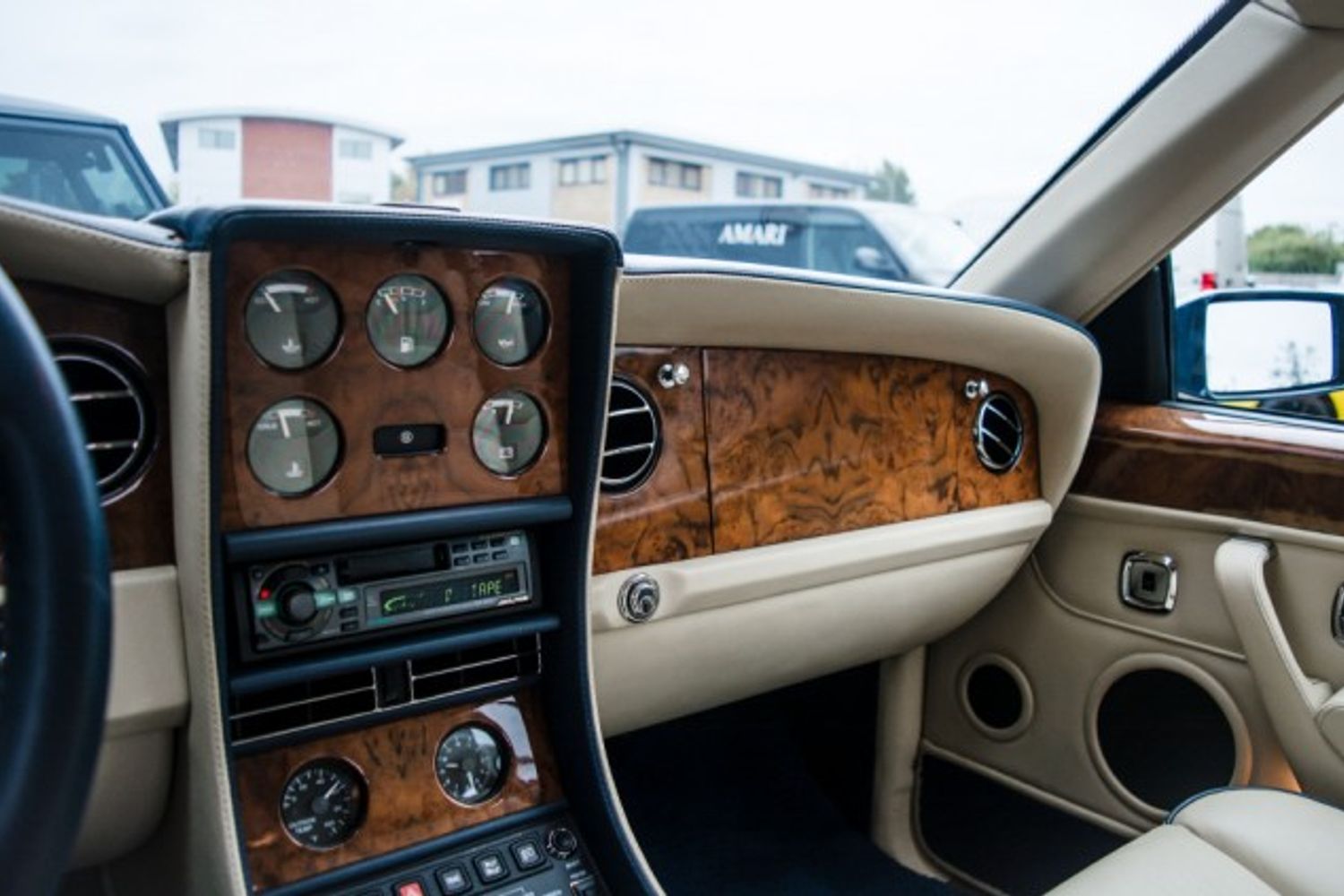 BENTLEY AZURE CONVERTIBLE 6.8 AUTO 2DR AUTOMATIC