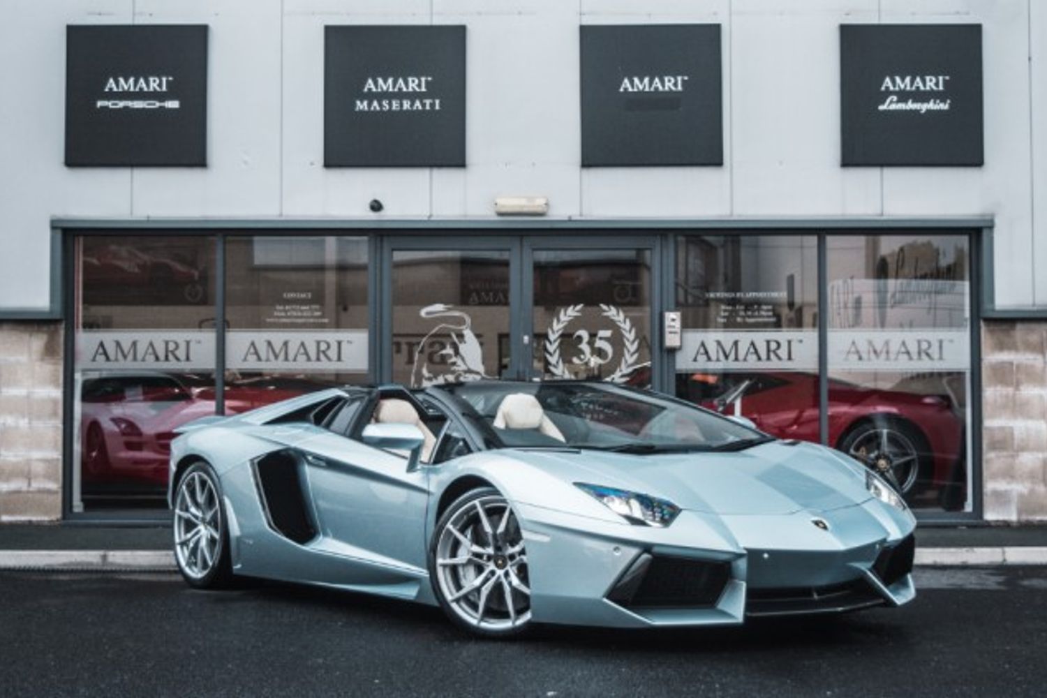 LAMBORGHINI AVENTADOR ROADSTER 6.5 V12 2DR SEMI AUTOMATIC