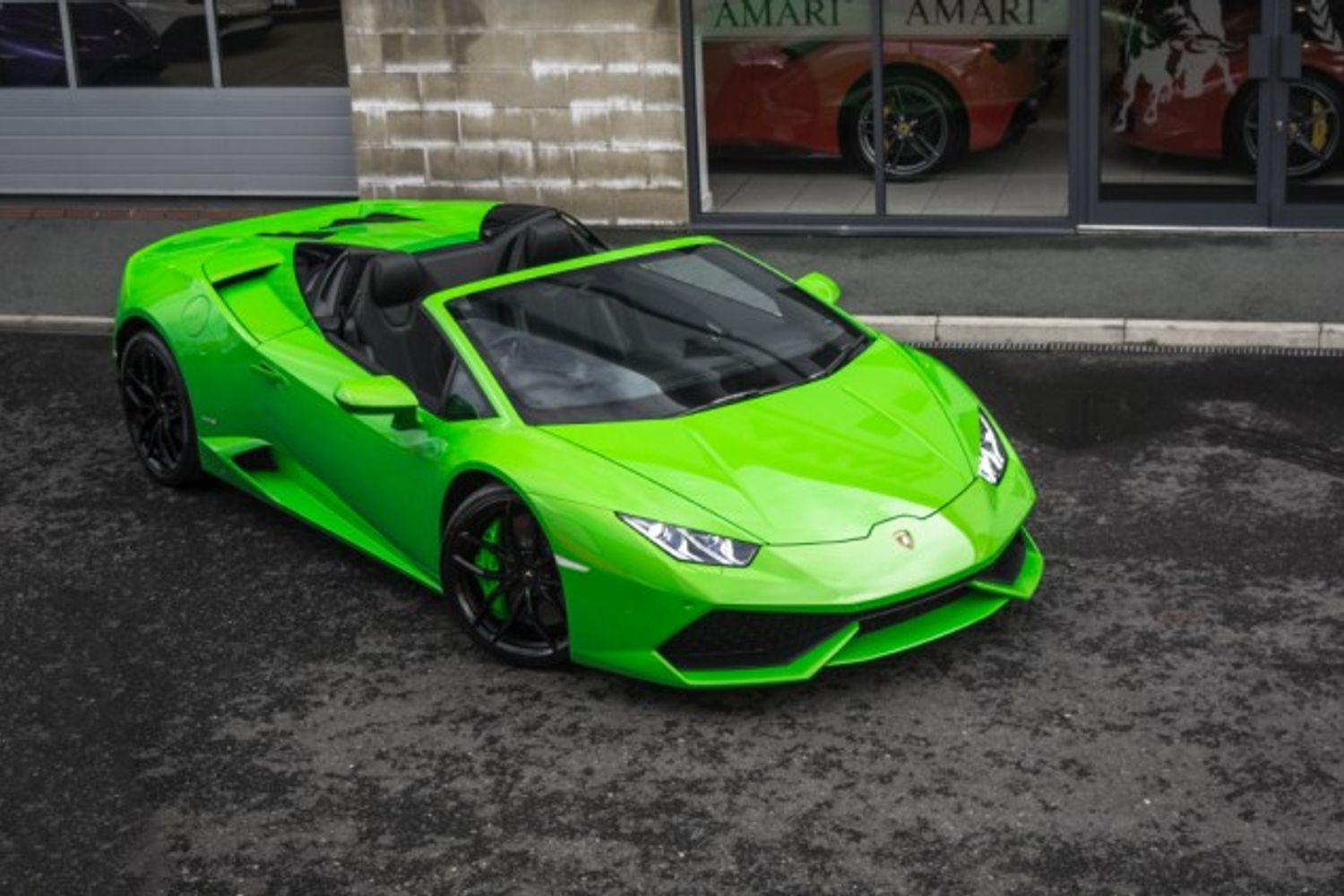 LAMBORGHINI HURACAN CONVERTIBLE 5.2 LP 610-4 SPYDER 2DR SEMI AUTOMATIC