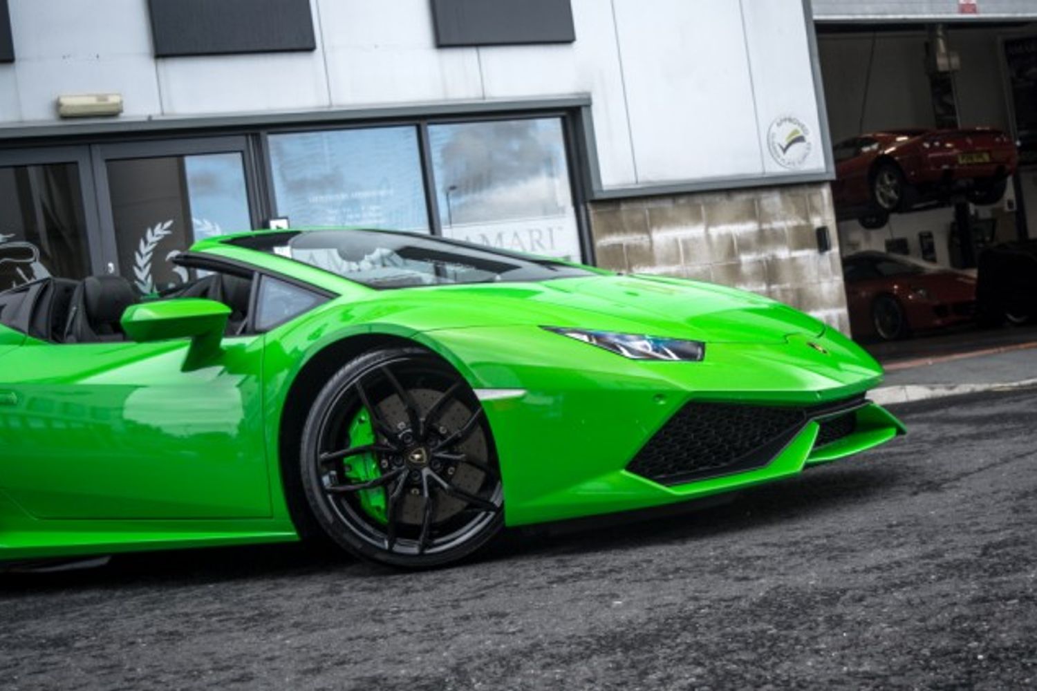 LAMBORGHINI HURACAN CONVERTIBLE 5.2 LP 610-4 SPYDER 2DR SEMI AUTOMATIC