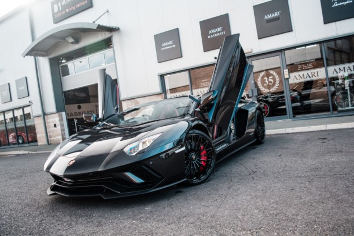 LAMBORGHINI AVENTADOR CONVERTIBLE 6.5 LP 740-4 S ROADSTER 2DR SEMI AUTOMATIC