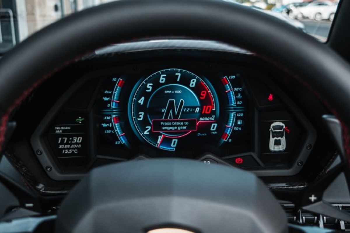 LAMBORGHINI AVENTADOR CONVERTIBLE 6.5 LP 740-4 S ROADSTER 2DR SEMI AUTOMATIC