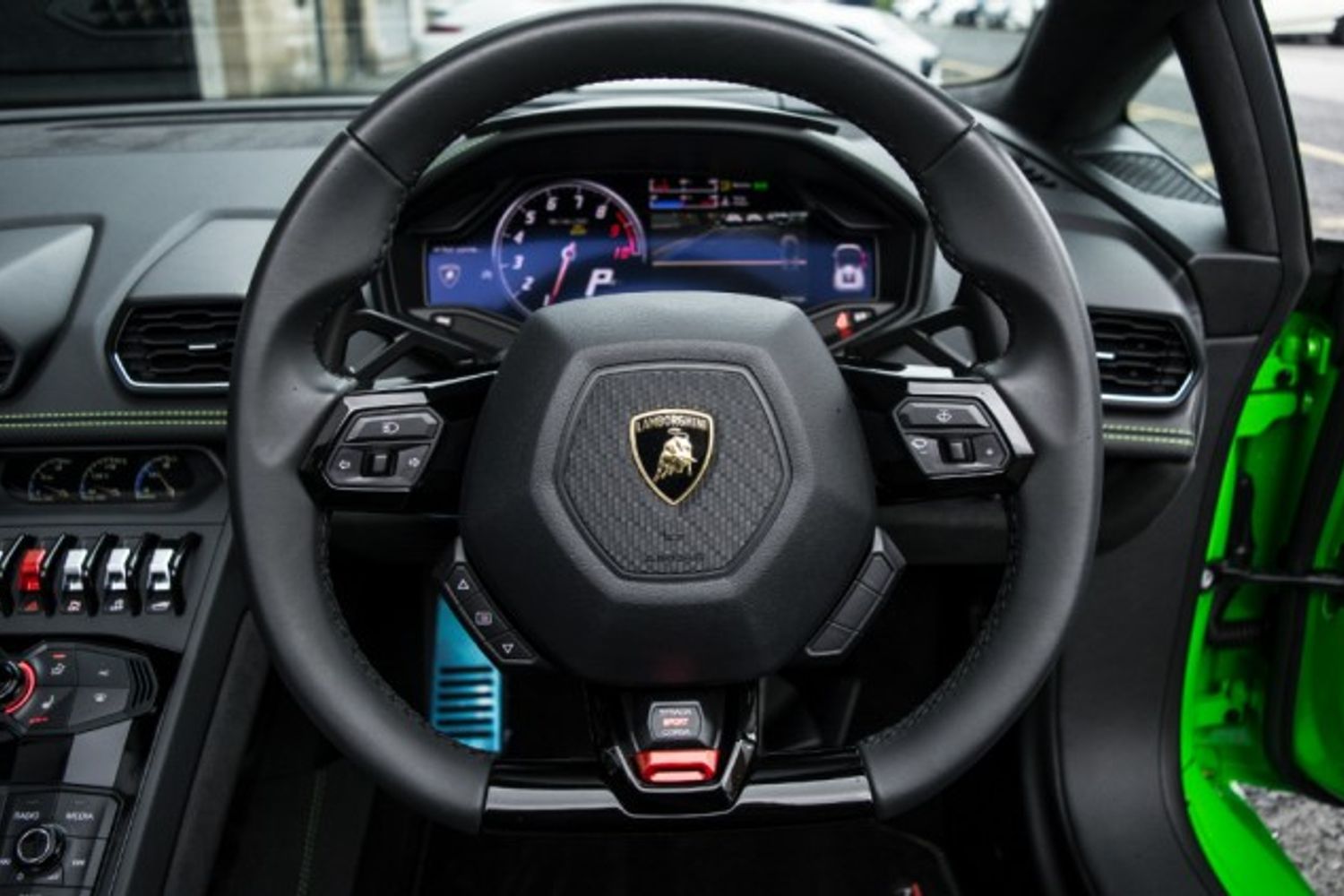LAMBORGHINI HURACAN CONVERTIBLE 5.2 LP 610-4 SPYDER 2DR SEMI AUTOMATIC