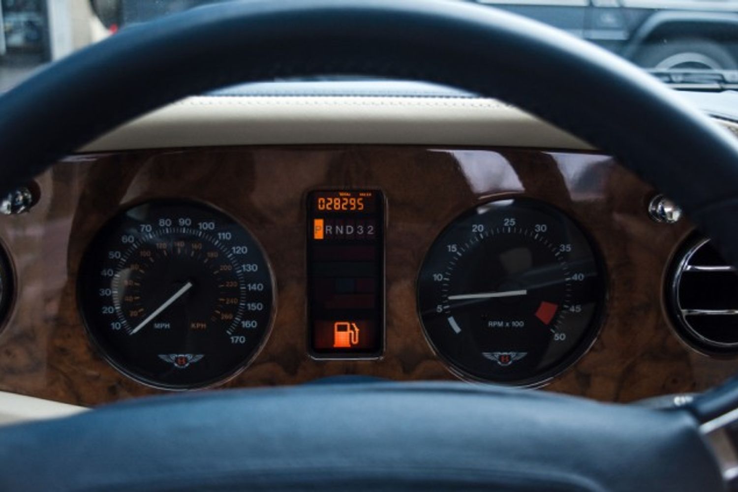 BENTLEY AZURE CONVERTIBLE 6.8 AUTO 2DR AUTOMATIC