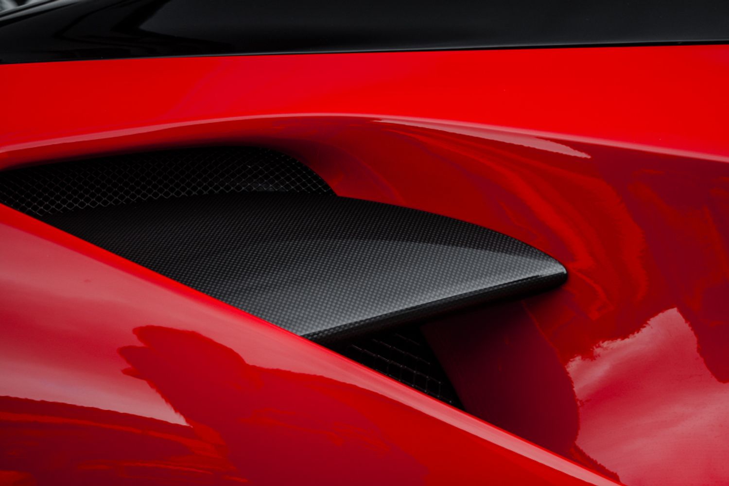 FERRARI 488 CONVERTIBLE 3.9 SPIDER 2DR SEMI AUTOMATIC