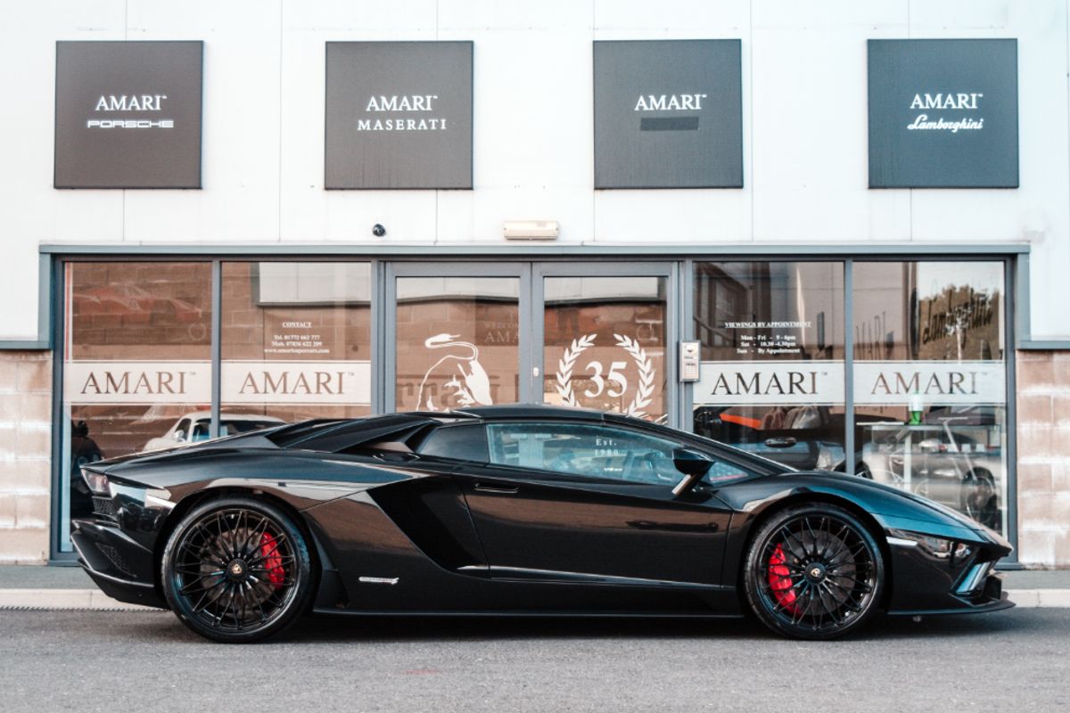 LAMBORGHINI AVENTADOR CONVERTIBLE 6.5 LP 740-4 S ROADSTER 2DR SEMI AUTOMATIC