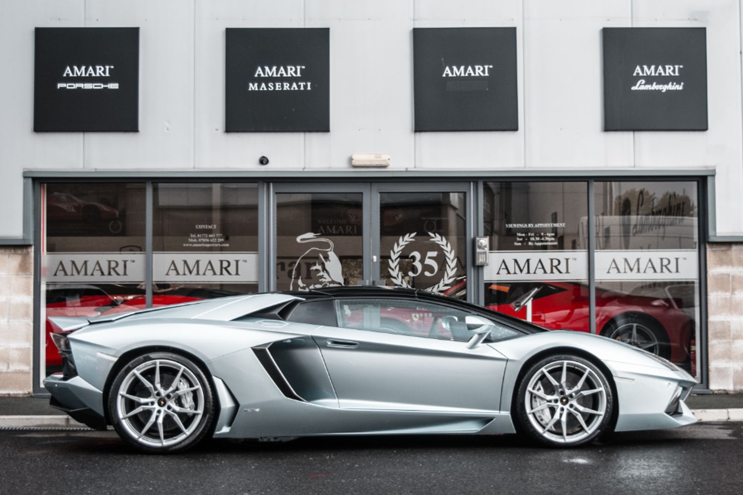 LAMBORGHINI AVENTADOR ROADSTER 6.5 V12 2DR SEMI AUTOMATIC