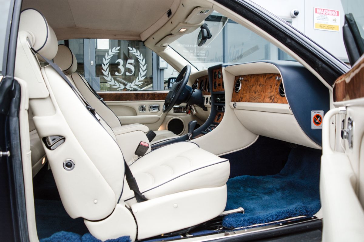 BENTLEY AZURE CONVERTIBLE 6.8 AUTO 2DR AUTOMATIC