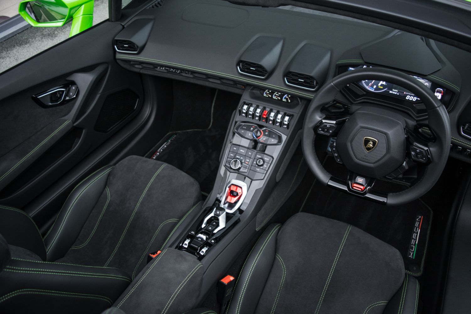 LAMBORGHINI HURACAN CONVERTIBLE 5.2 LP 610-4 SPYDER 2DR SEMI AUTOMATIC