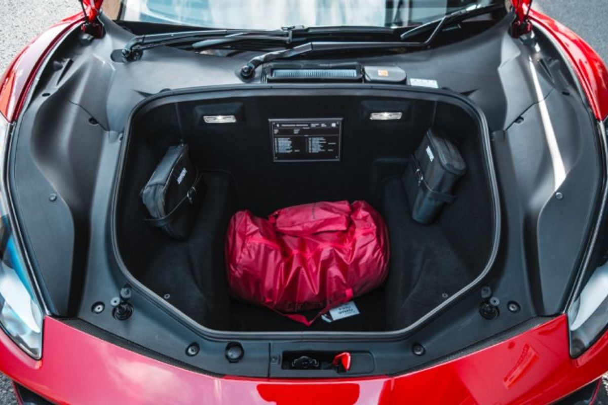 FERRARI 488 COUPE 3.9 GTB 2DR SEMI AUTOMATIC