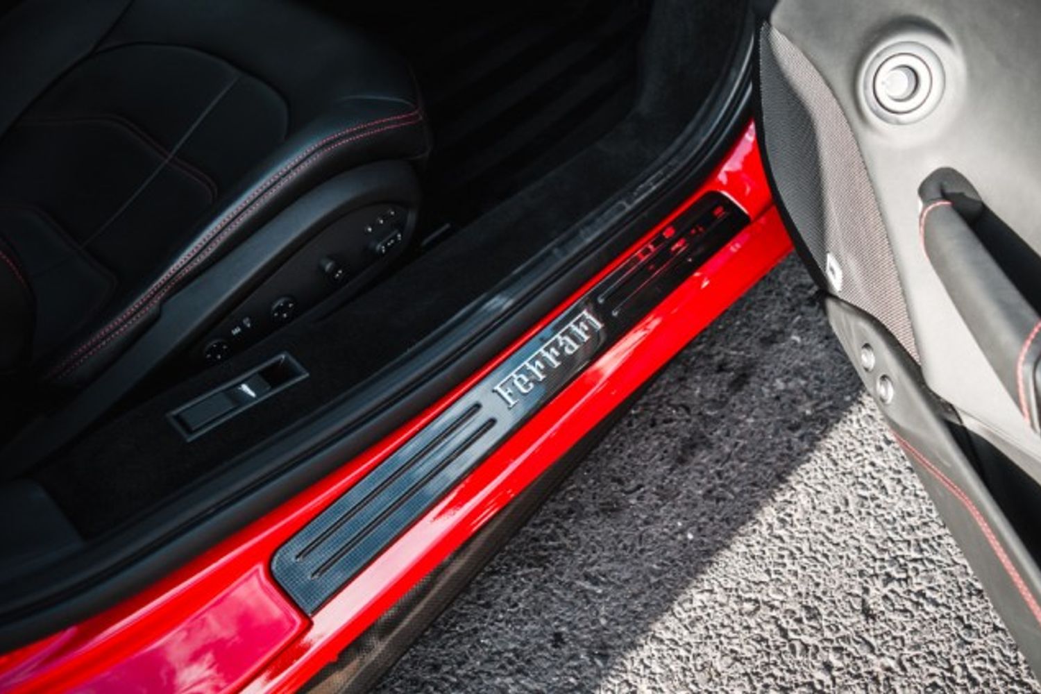 FERRARI 488 COUPE 3.9 GTB 2DR SEMI AUTOMATIC
