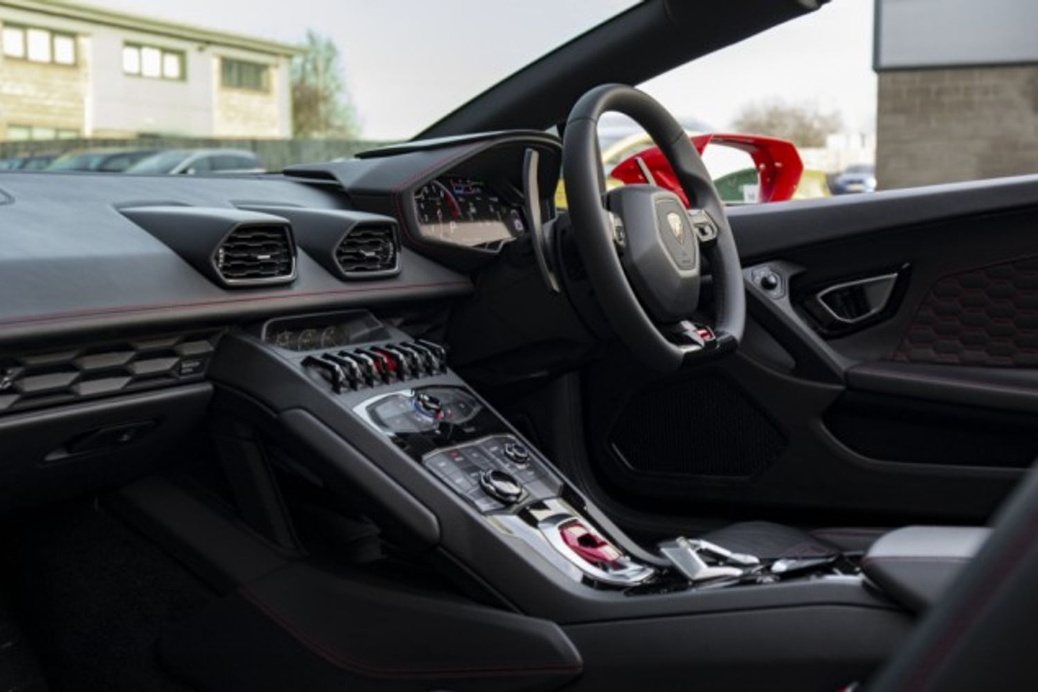 LAMBORGHINI HURACAN CONVERTIBLE 5.2 LP 610-4 SPYDER 2DR SEMI AUTOMATIC