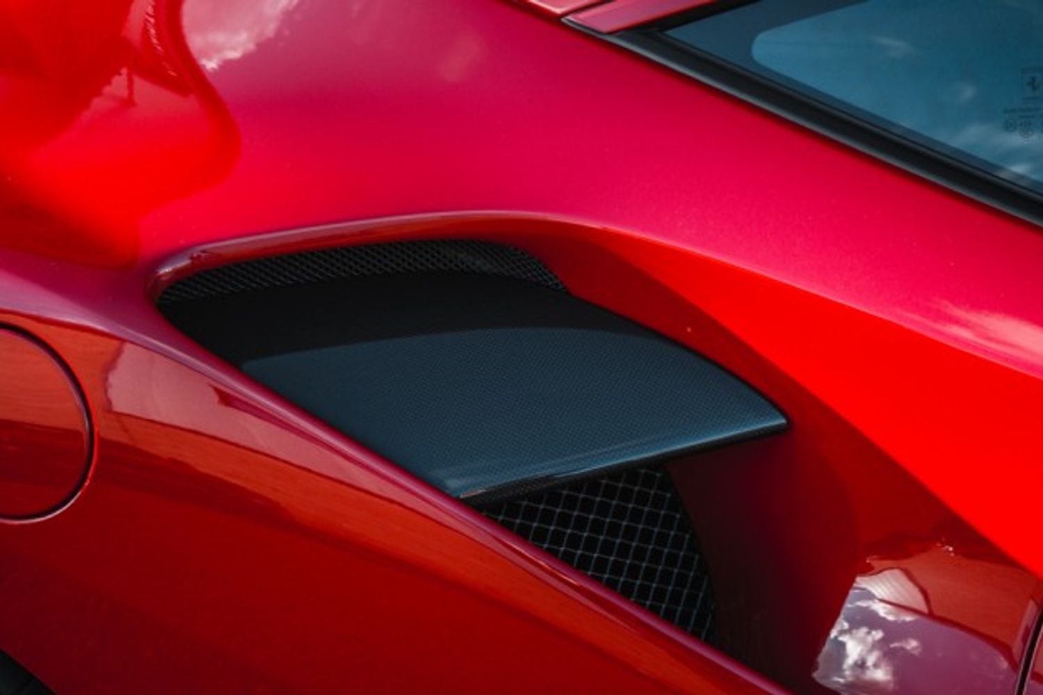 FERRARI 488 COUPE 3.9 GTB 2DR SEMI AUTOMATIC