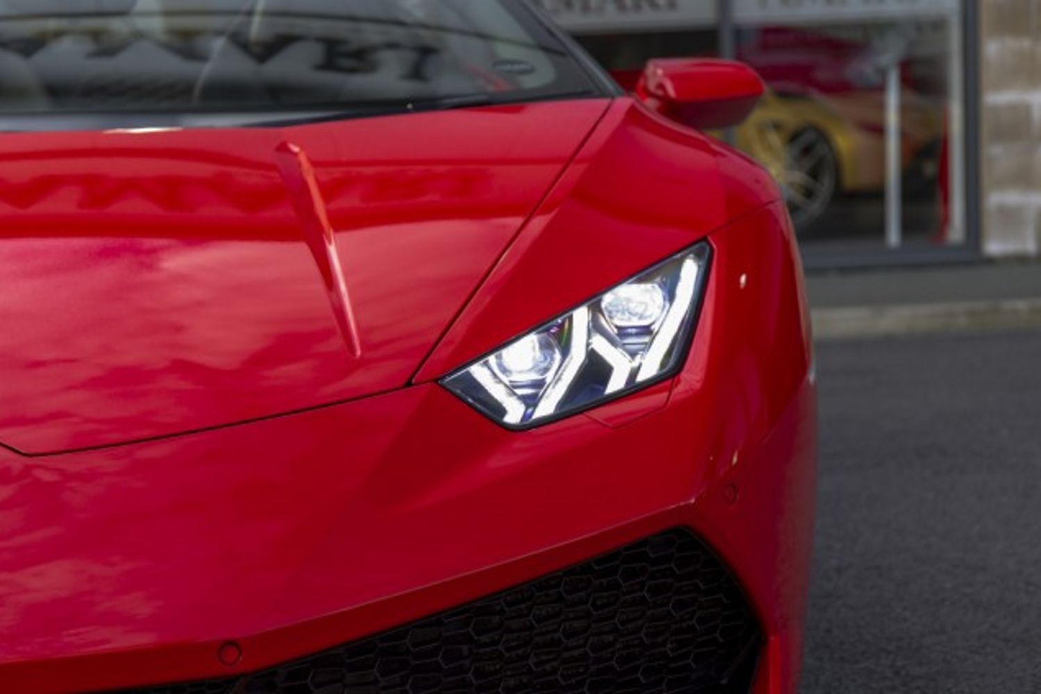 LAMBORGHINI HURACAN CONVERTIBLE 5.2 LP 610-4 SPYDER 2DR SEMI AUTOMATIC