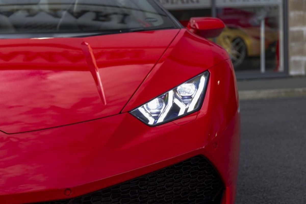 LAMBORGHINI HURACAN CONVERTIBLE 5.2 LP 610-4 SPYDER 2DR SEMI AUTOMATIC