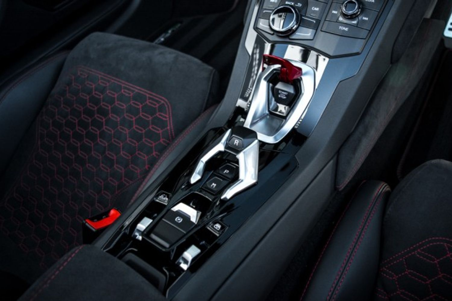 LAMBORGHINI HURACAN CONVERTIBLE 5.2 LP 610-4 SPYDER 2DR SEMI AUTOMATIC