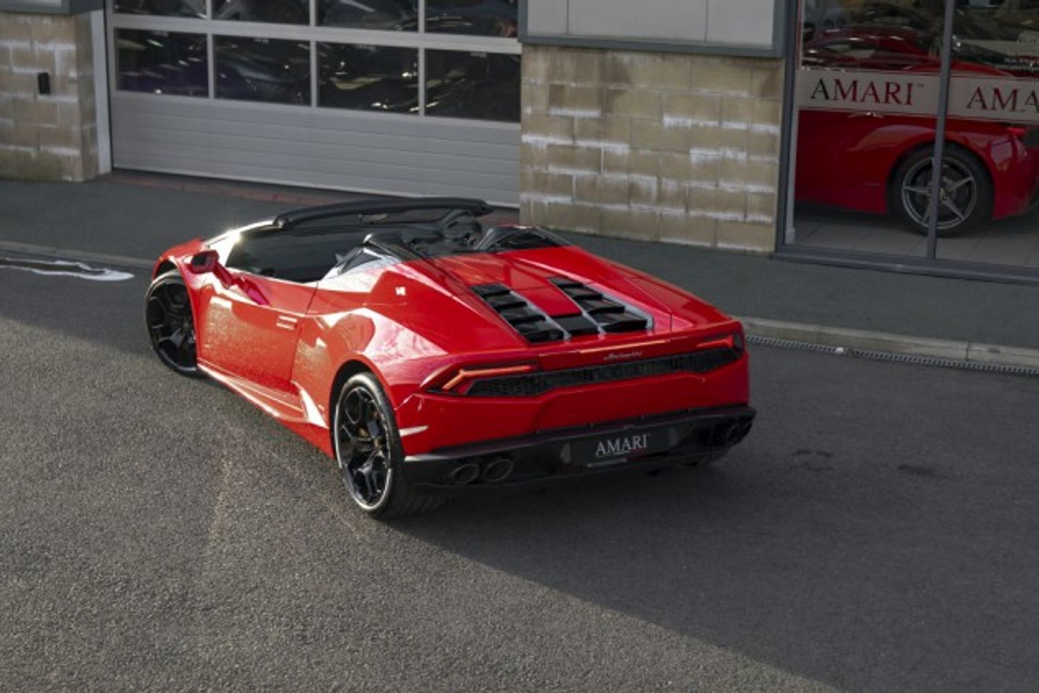 LAMBORGHINI HURACAN CONVERTIBLE 5.2 LP 610-4 SPYDER 2DR SEMI AUTOMATIC