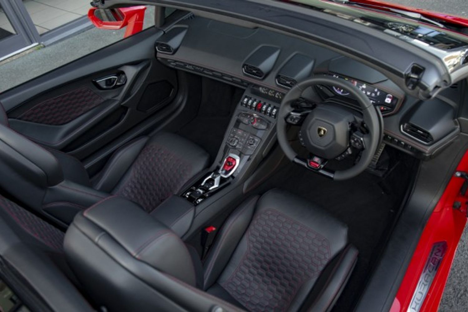 LAMBORGHINI HURACAN CONVERTIBLE 5.2 LP 610-4 SPYDER 2DR SEMI AUTOMATIC