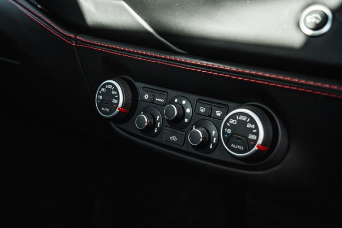 FERRARI 488 COUPE 3.9 GTB 2DR SEMI AUTOMATIC