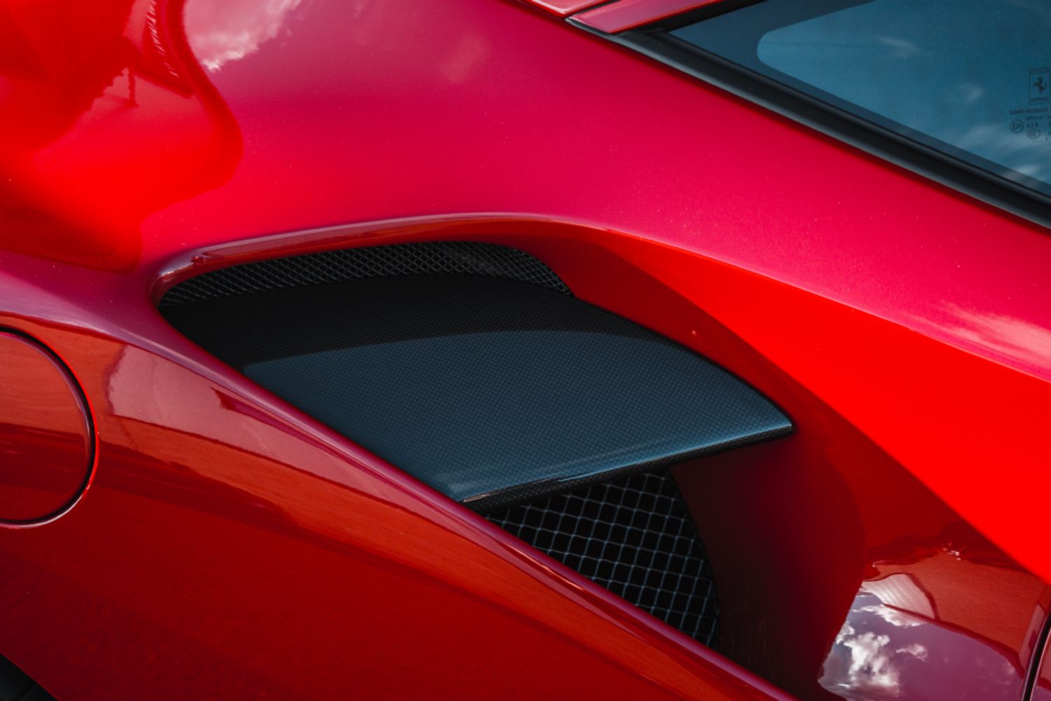 FERRARI 488 COUPE 3.9 GTB 2DR SEMI AUTOMATIC
