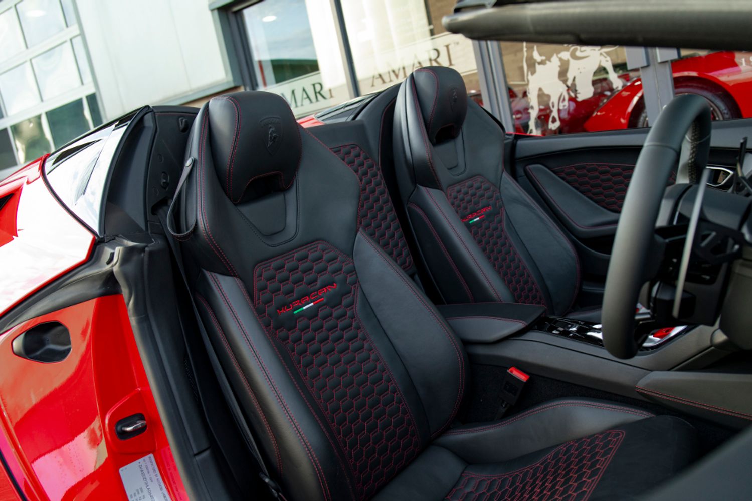 LAMBORGHINI HURACAN CONVERTIBLE 5.2 LP 610-4 SPYDER 2DR SEMI AUTOMATIC