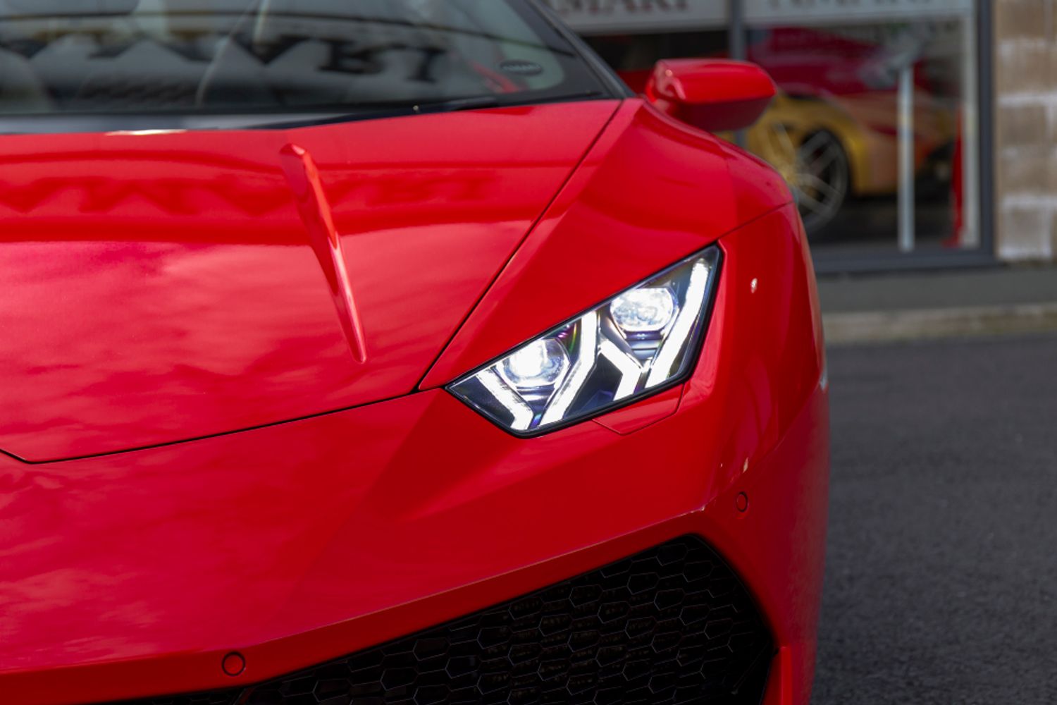 LAMBORGHINI HURACAN CONVERTIBLE 5.2 LP 610-4 SPYDER 2DR SEMI AUTOMATIC