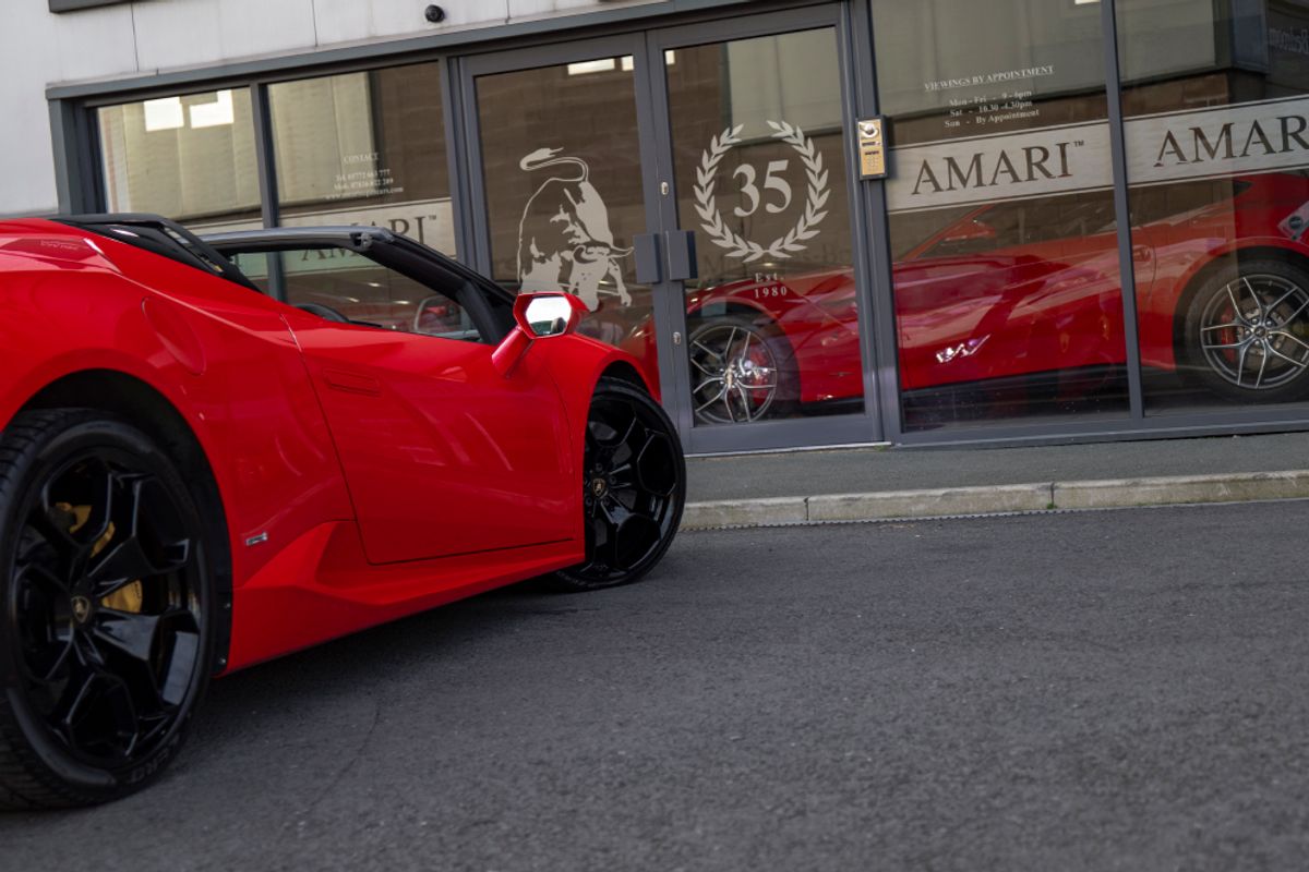 LAMBORGHINI HURACAN CONVERTIBLE 5.2 LP 610-4 SPYDER 2DR SEMI AUTOMATIC