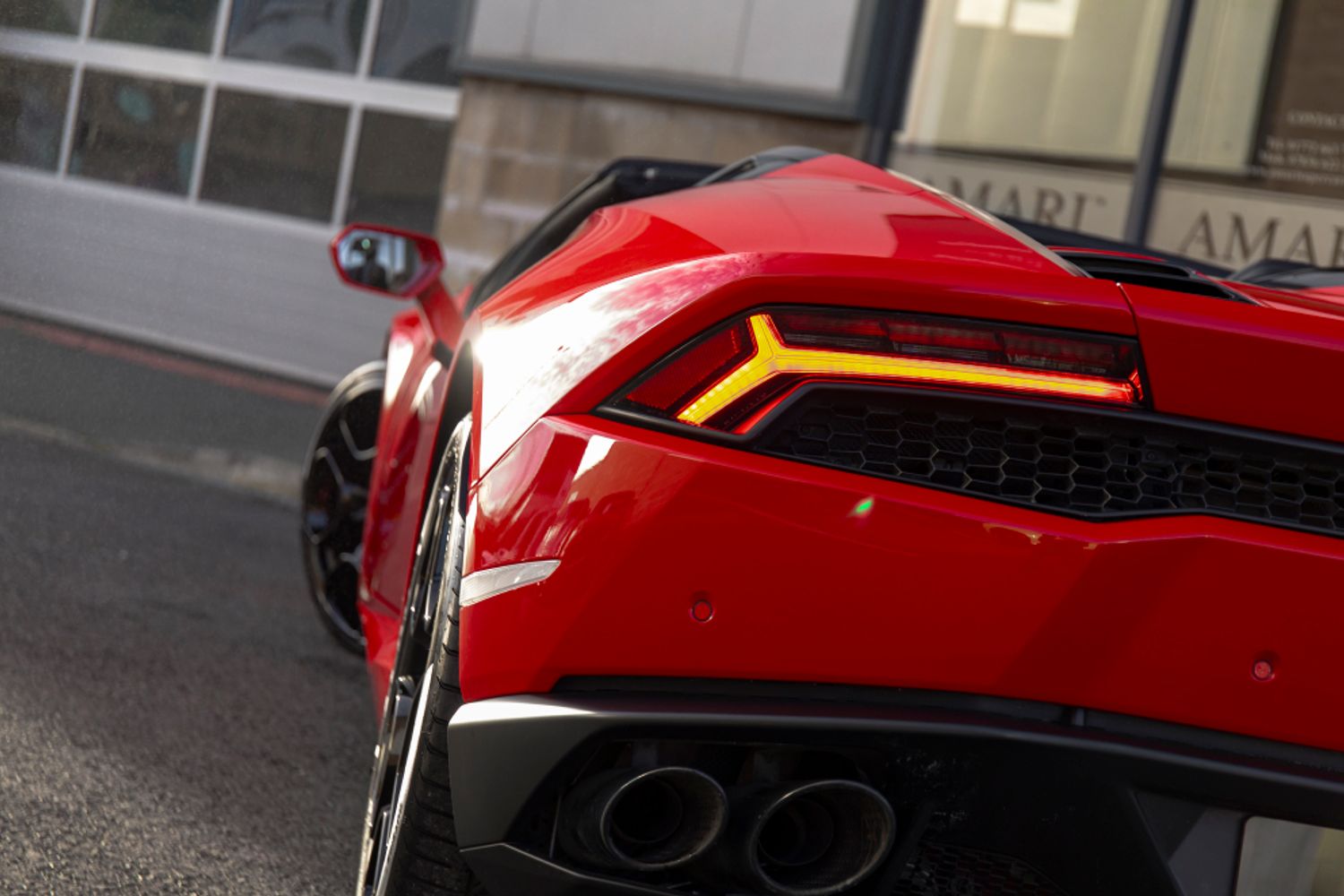 LAMBORGHINI HURACAN CONVERTIBLE 5.2 LP 610-4 SPYDER 2DR SEMI AUTOMATIC