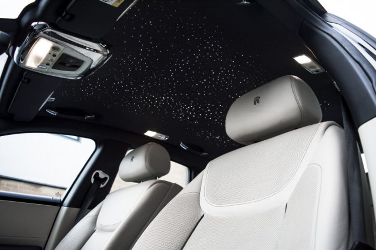 ROLLS-ROYCE GHOST SALOON 6.6 V12 SWB 4DR AUTOMATIC