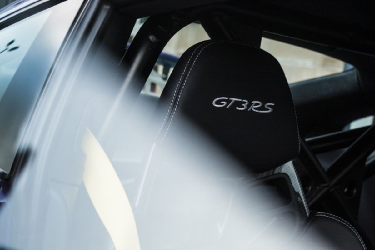 PORSCHE 911 COUPE 4.0 GT3 RS PDK 2DR SEMI AUTOMATIC