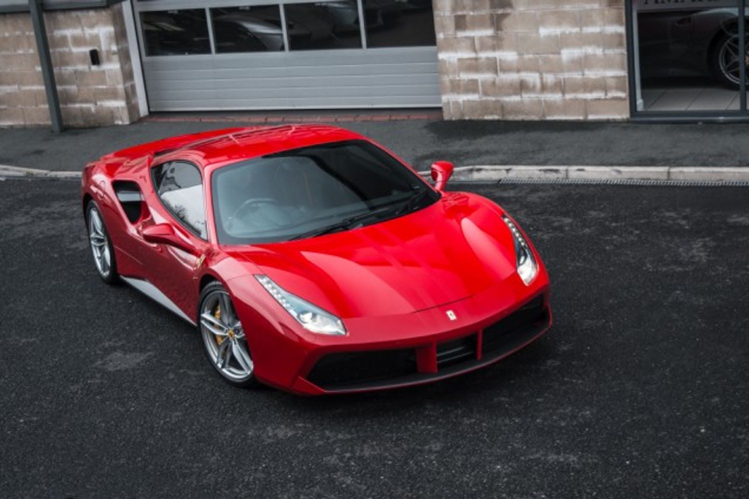 FERRARI 488 COUPE 3.9 GTB 2DR SEMI AUTOMATIC