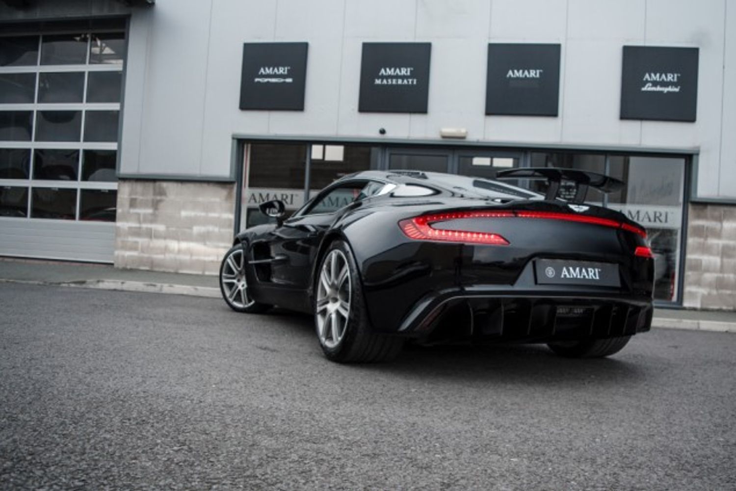 ASTON MARTIN One-77 One-77 - 7.3 Litre V12