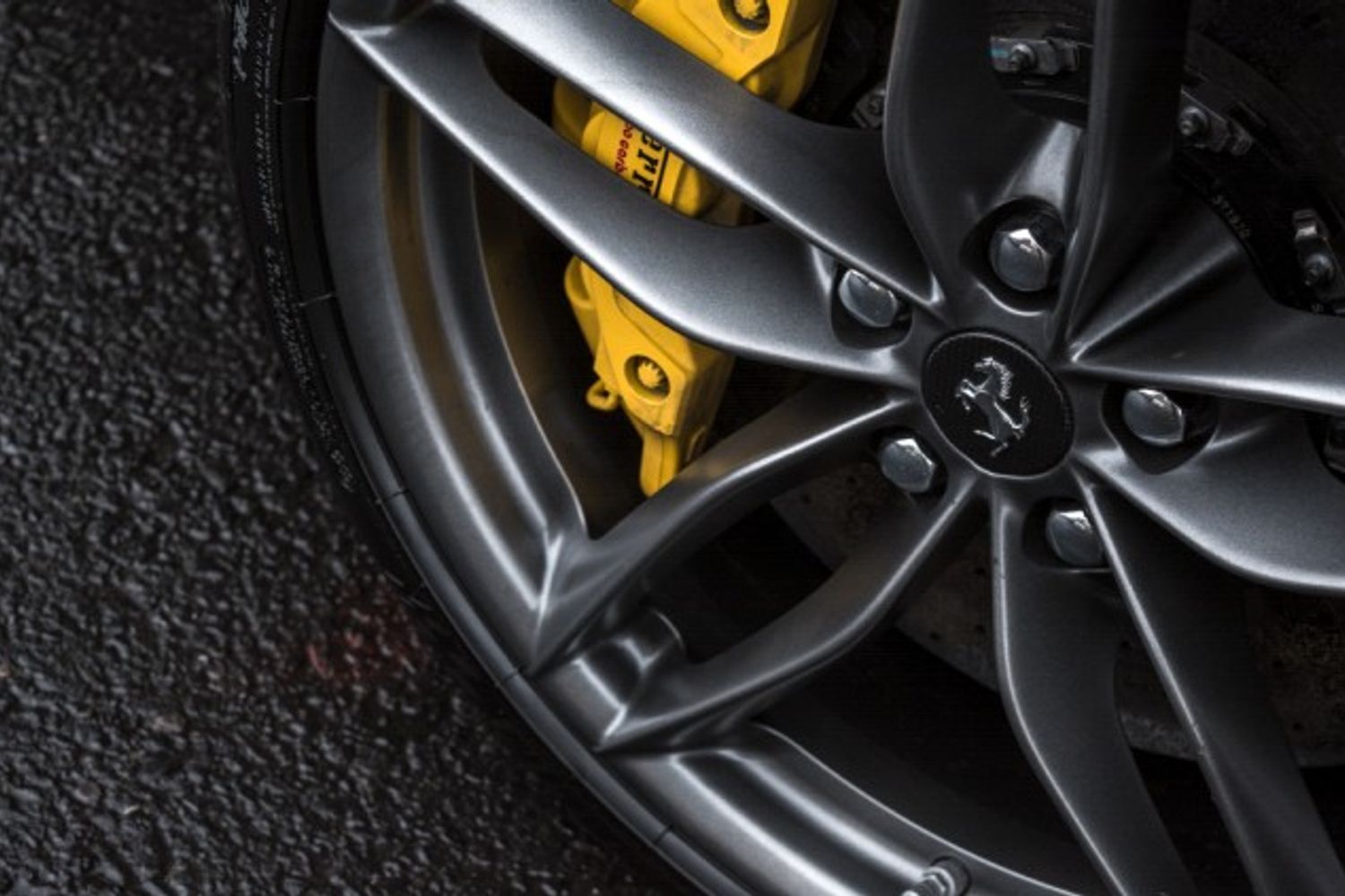 FERRARI 488 COUPE 3.9 GTB 2DR SEMI AUTOMATIC