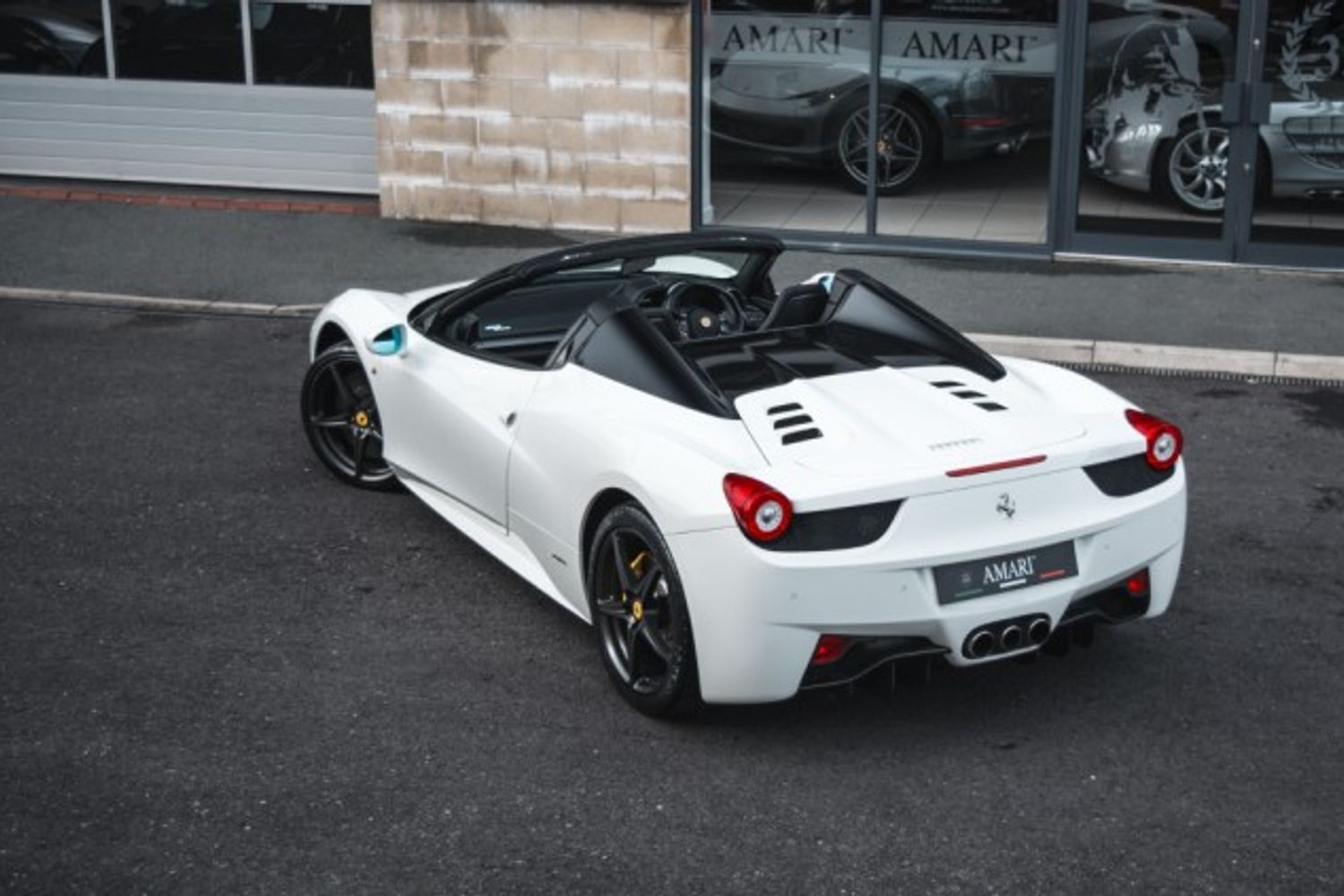 FERRARI 458 CONVERTIBLE 4.5 SPIDER DCT 2DR SEMI AUTOMATIC