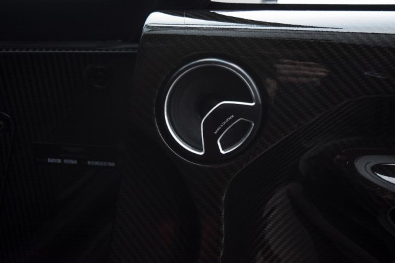 ASTON MARTIN One-77 One-77 - 7.3 Litre V12