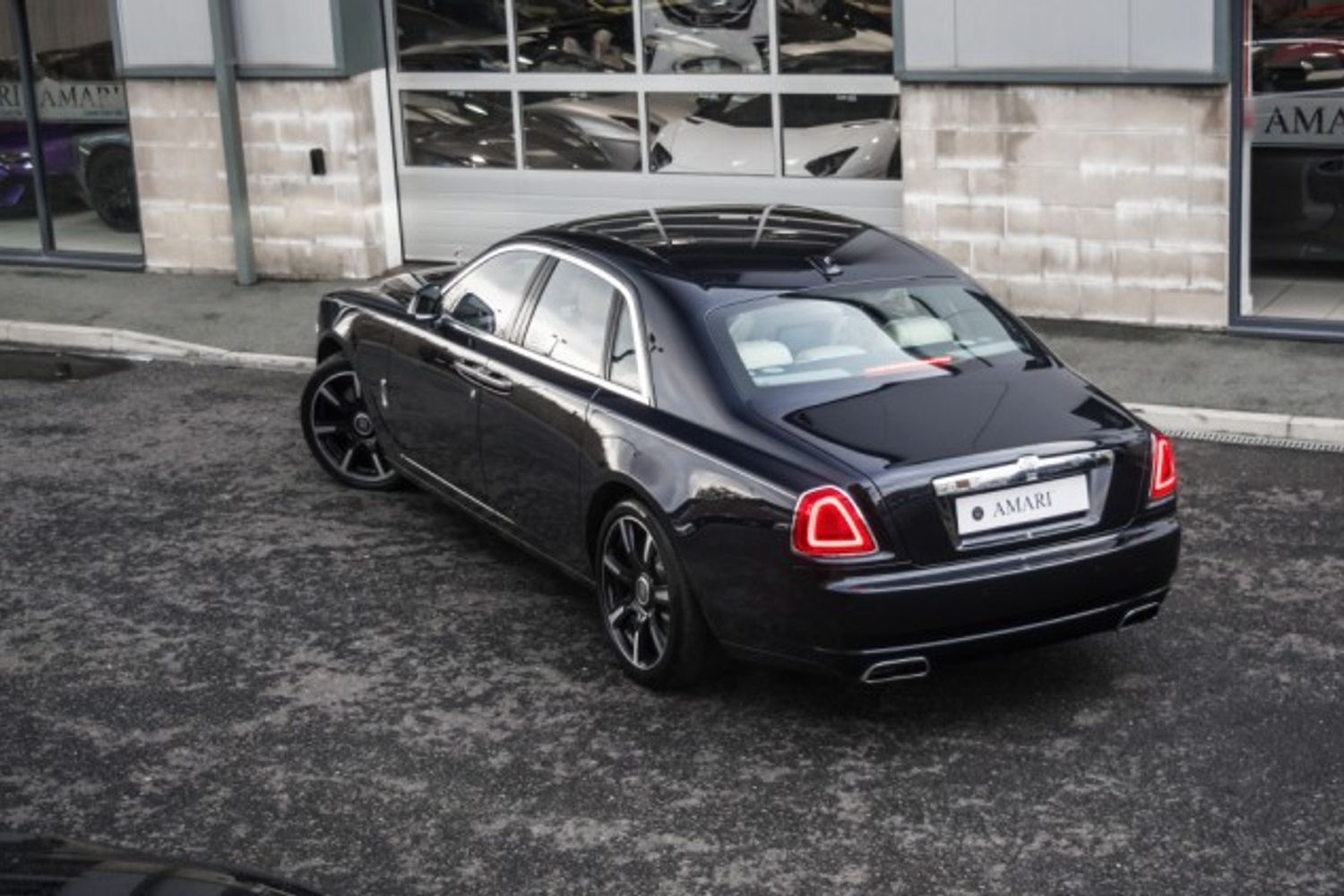 ROLLS-ROYCE GHOST SALOON 6.6 V12 SWB 4DR AUTOMATIC