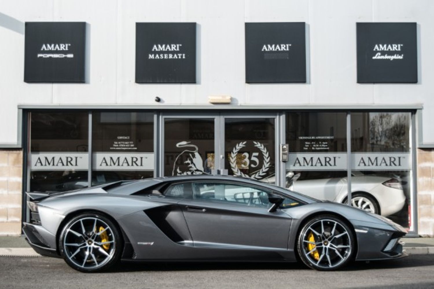 LAMBORGHINI AVENTADOR 6.5 LP 740-4 S 2DR SEMI AUTOMATIC