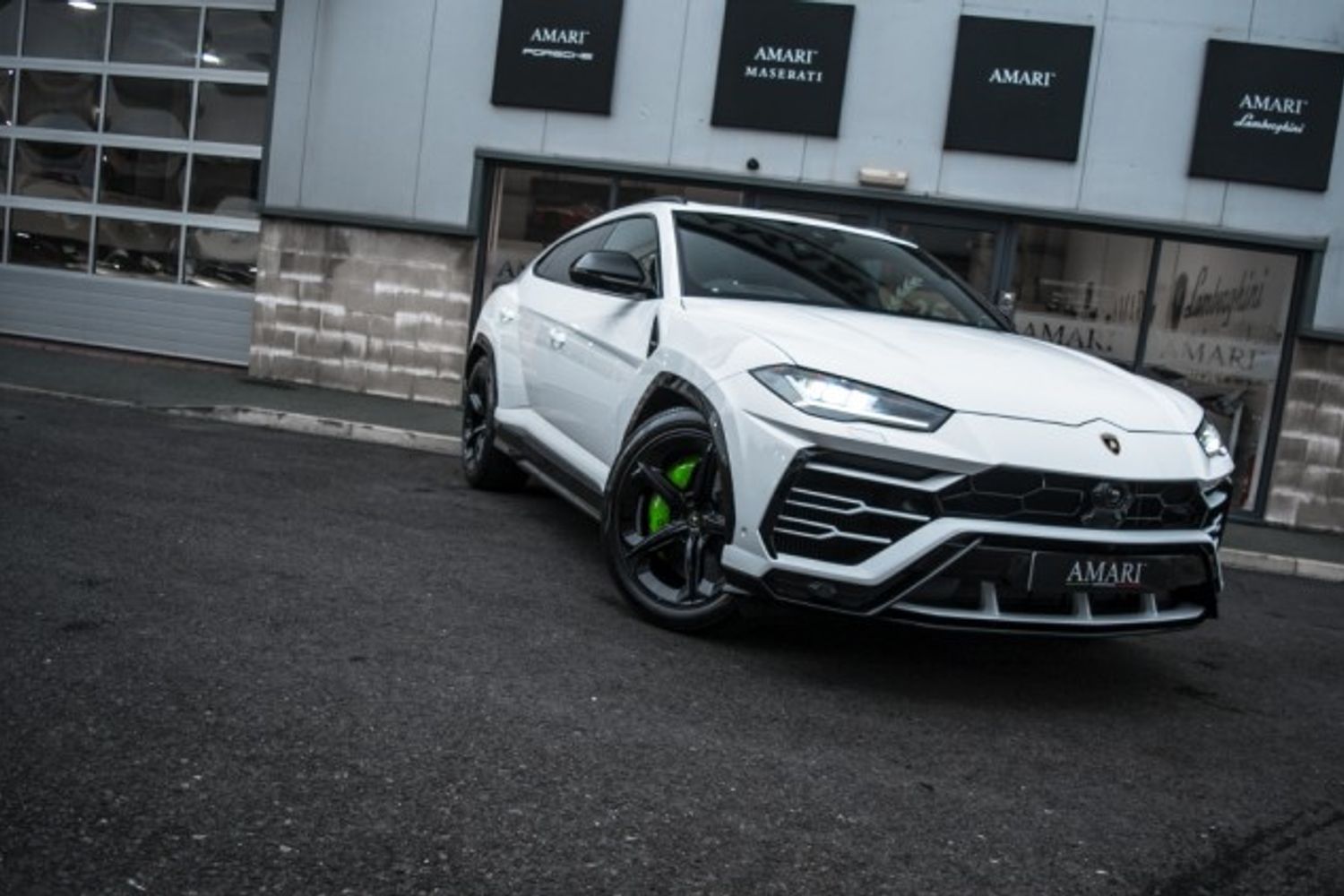 LAMBORGHINI URUS ESTATE 4.0 V8 5DR AUTOMATIC