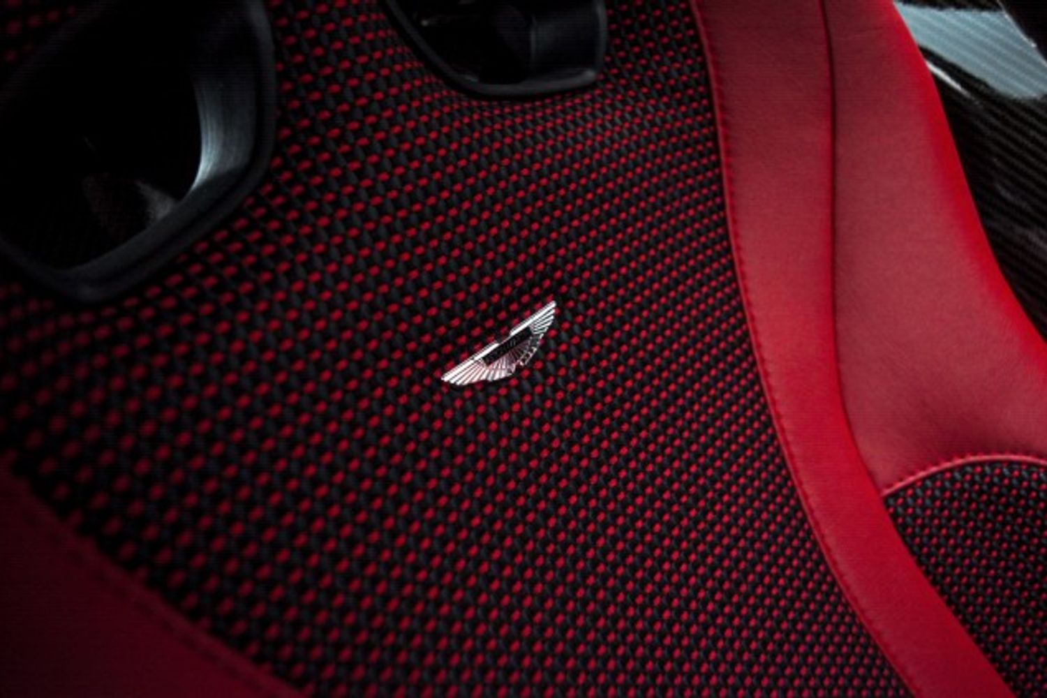 ASTON MARTIN One-77 One-77 - 7.3 Litre V12