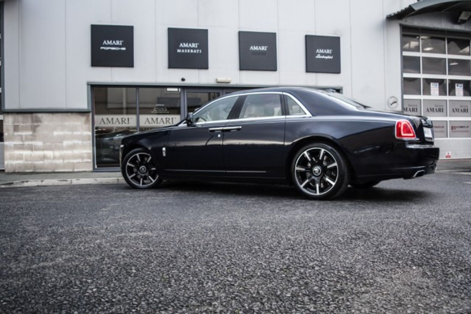 ROLLS-ROYCE GHOST SALOON 6.6 V12 SWB 4DR AUTOMATIC