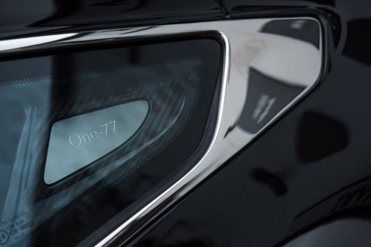 ASTON MARTIN One-77 One-77 - 7.3 Litre V12
