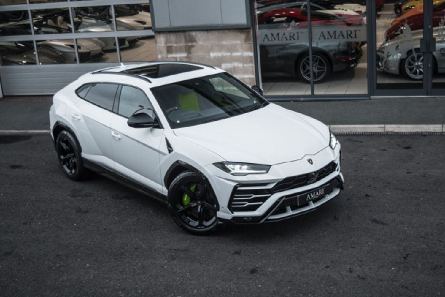 LAMBORGHINI URUS ESTATE 4.0 V8 5DR AUTOMATIC