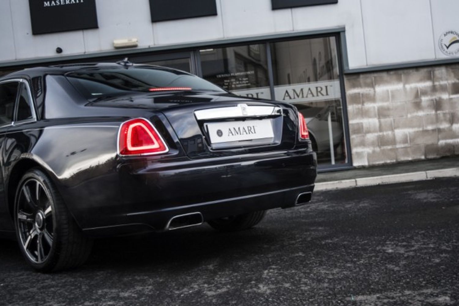 ROLLS-ROYCE GHOST SALOON 6.6 V12 SWB 4DR AUTOMATIC